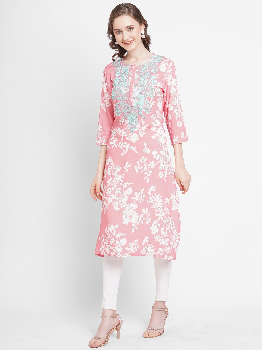 

Cloth Haus India Women Pink Floral Embroidered Thread Work Kurta