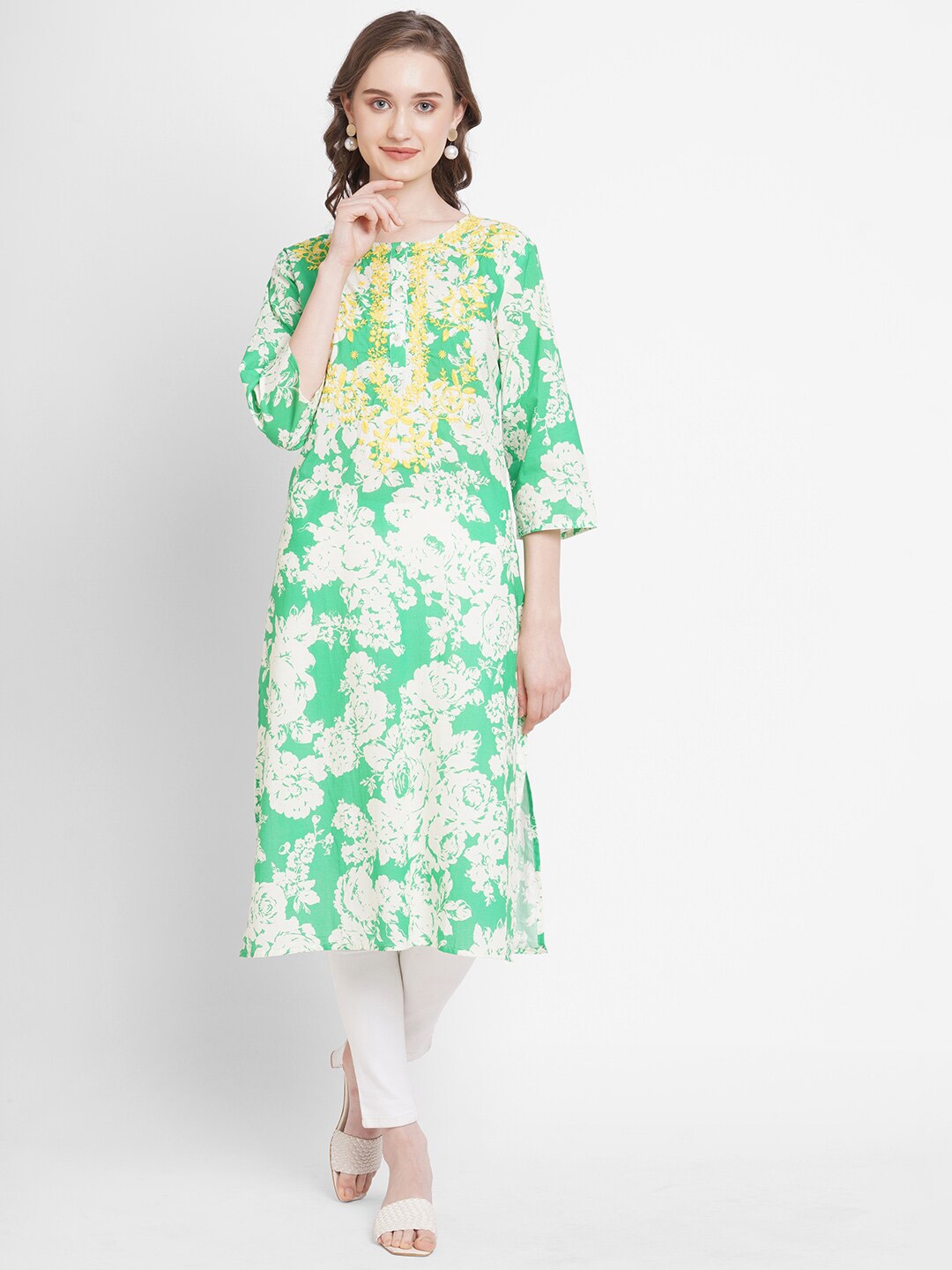 

Cloth Haus India Women Green & White Cotton Floral Printed and Yoke Thread Work Kurta