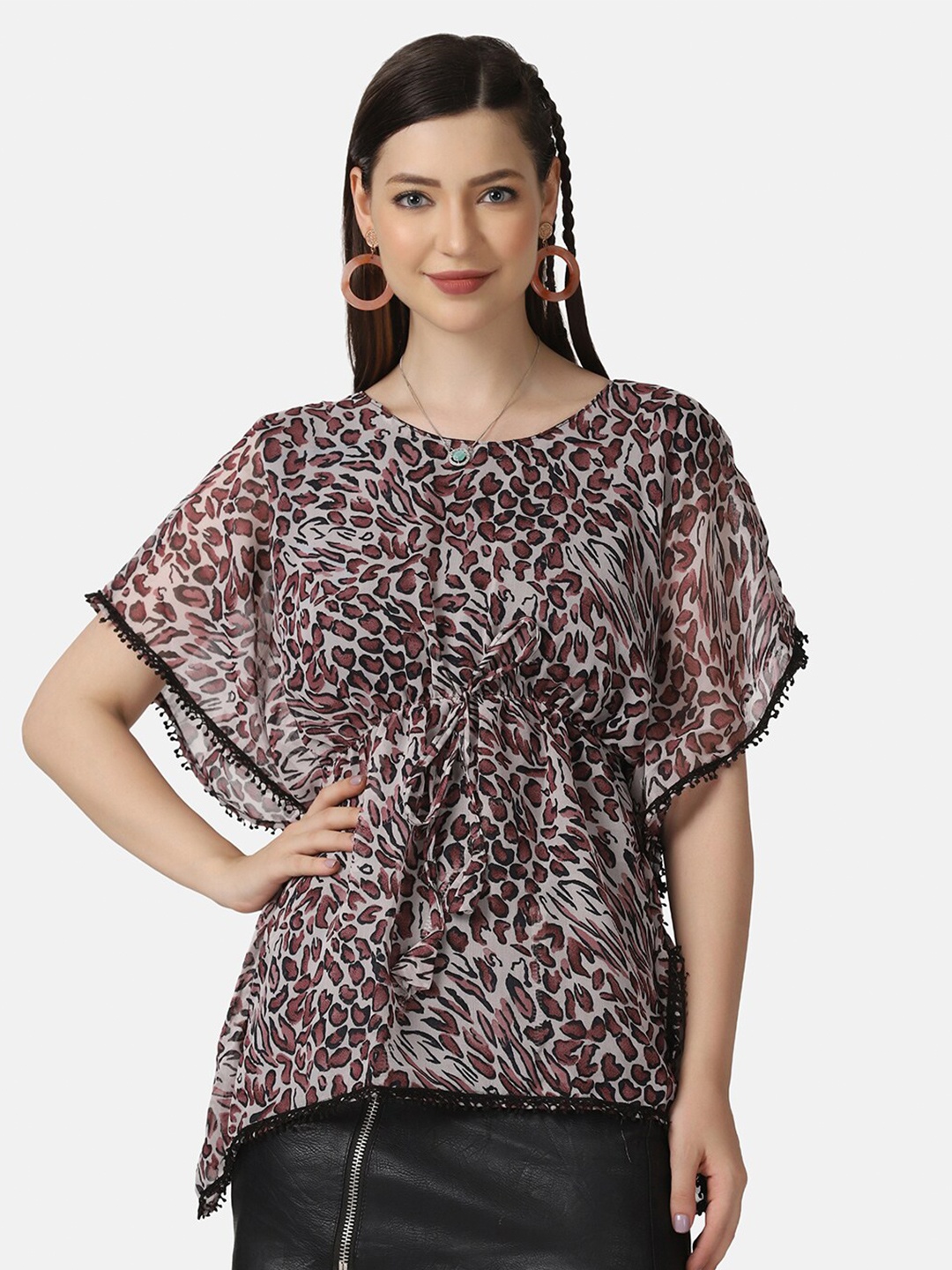 

BUY NEW TREND Women Brown Print Extended Sleeves Georgette Kaftan Top