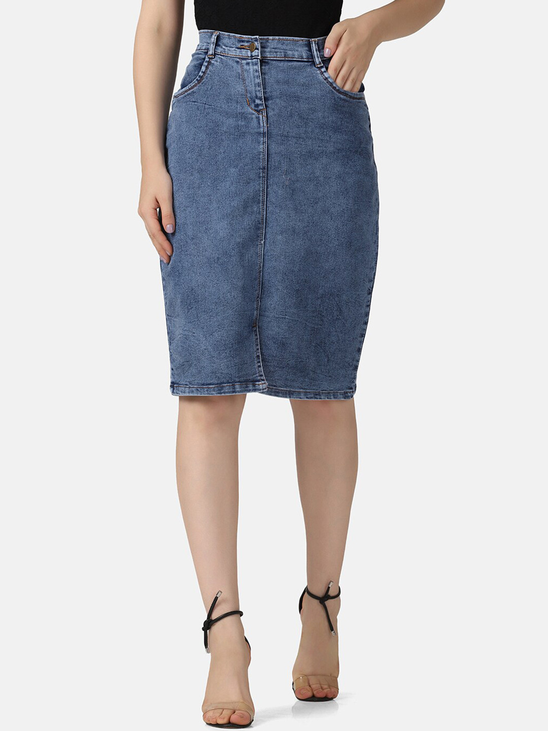 

BUY NEW TREND Women Blue Solid Knee-Length Denim Skirt