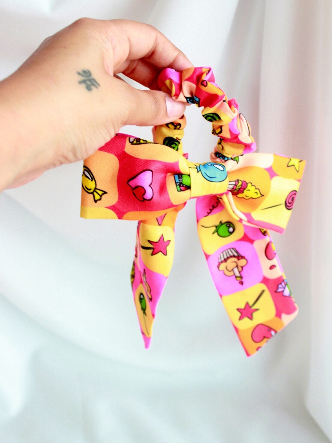 

Choko Women Pink & Yellow Embellished Ponytail Holders