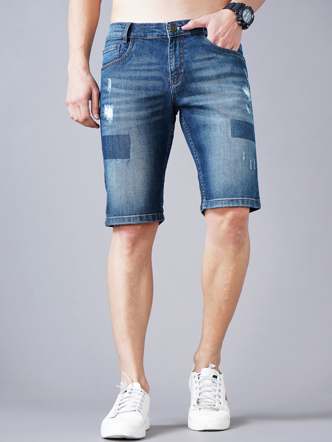 

Jean Cafe Men Blue Washed Slim Fit Denim Shorts