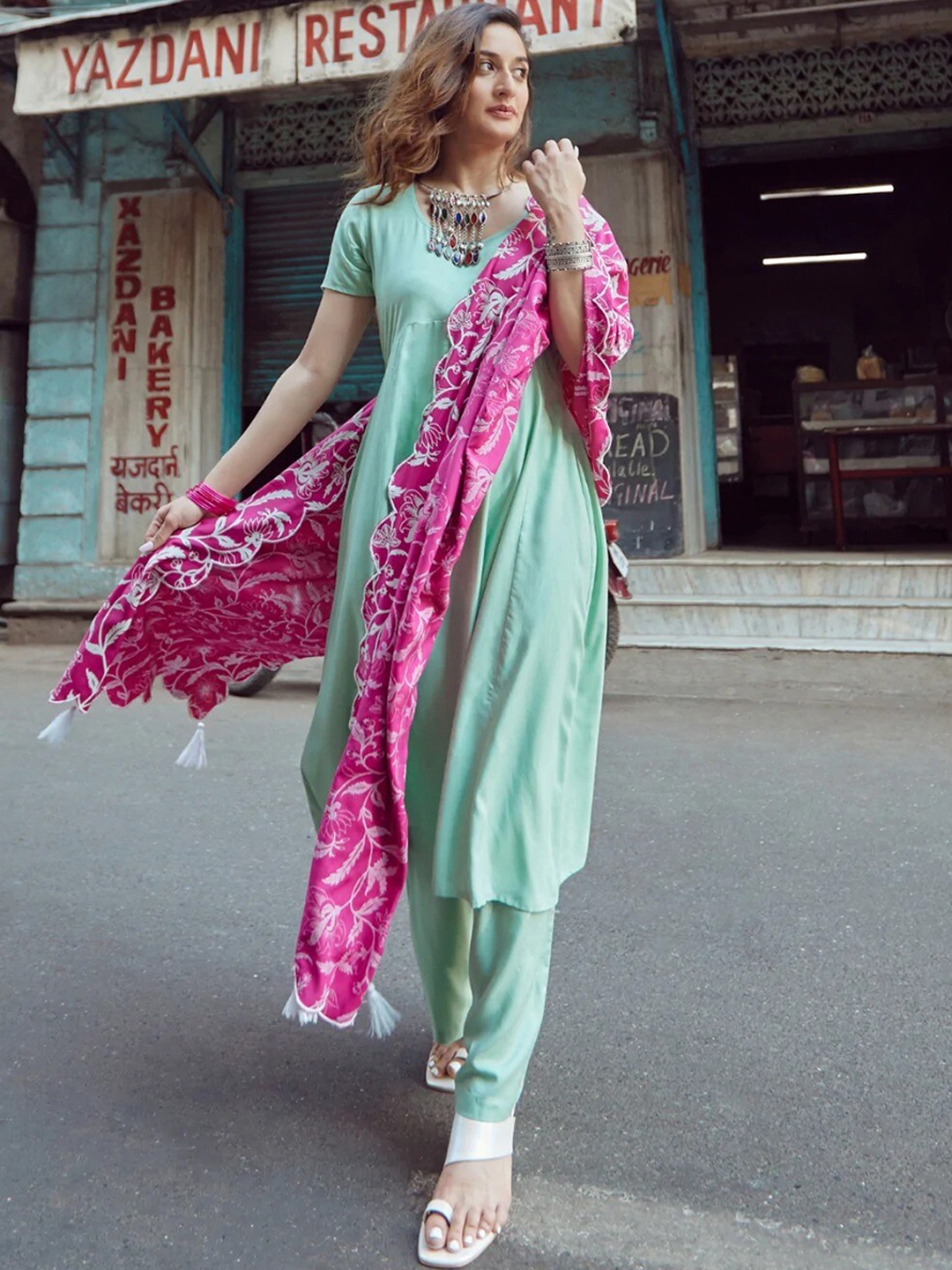 

Rustorange Women Green Paisley Kurta with Salwar & With Dupatta