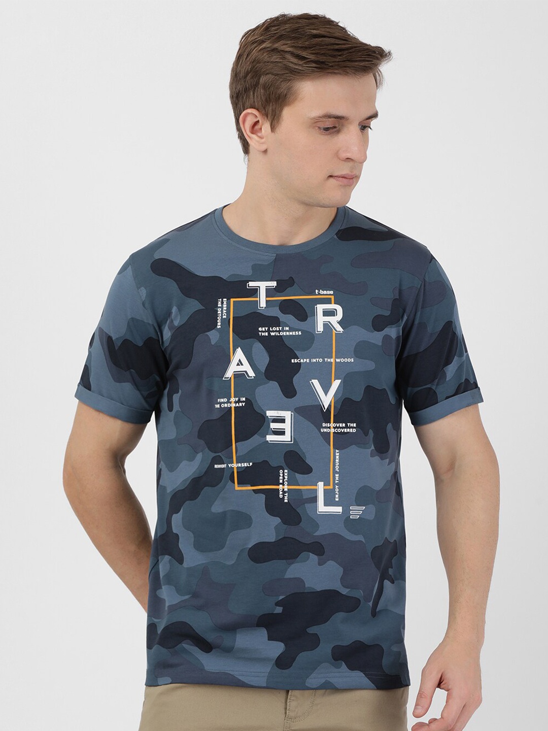 

t-base Men Blue Printed T-shirt