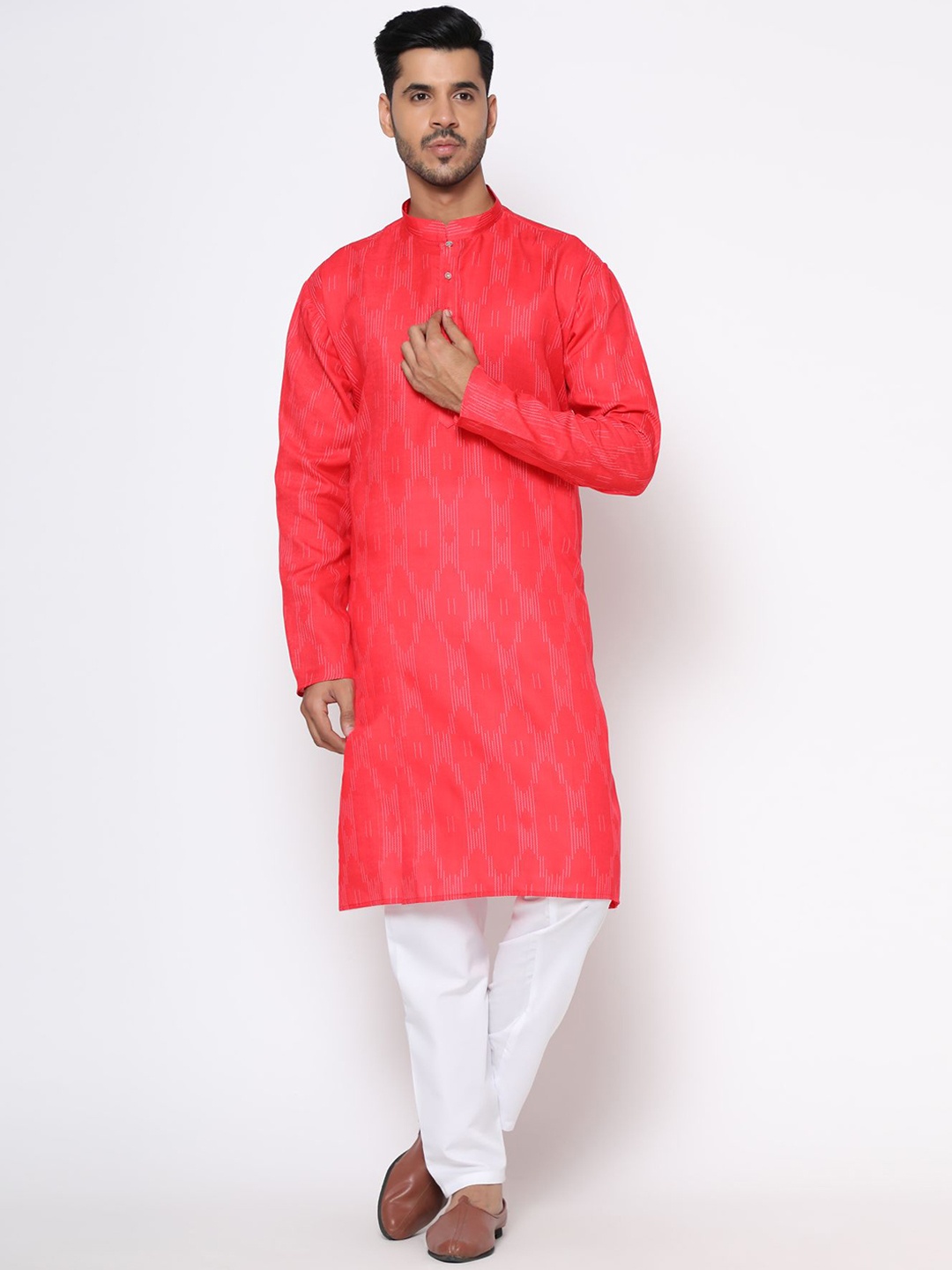 

PREMROOP- THE STYLE YOU LOVE Men Red Ethnic Motifs Khadi Kurta