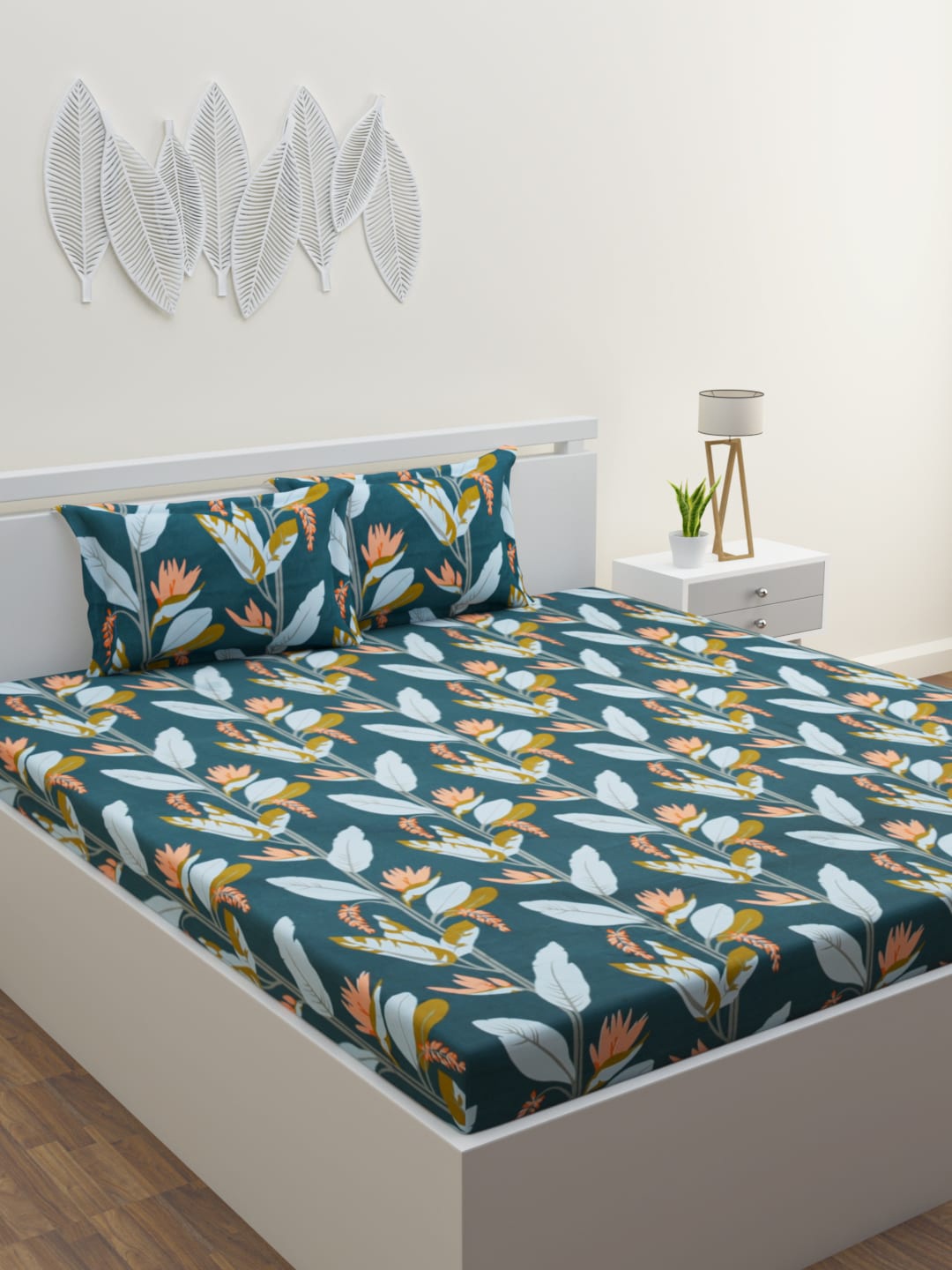 

HOME AFFAIRS Blue & Pink Floral 160 TC Queen Bedsheet with 2 Pillow Covers