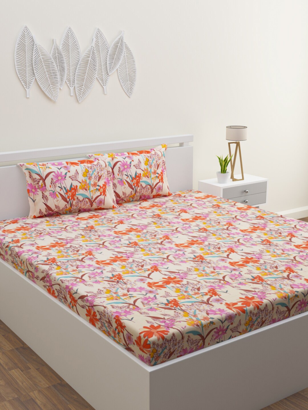 

HOME AFFAIRS Multicoloured Floral 160 TC Queen Bedsheet with 2 Pillow Covers, Multi