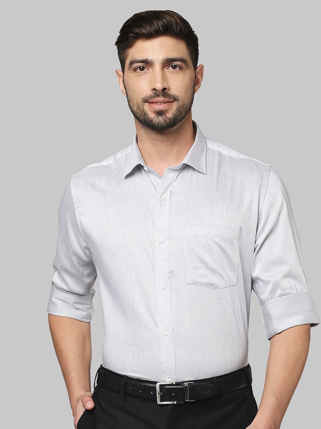 

Park Avenue Men Grey Micro Checks Checked Casual Shirt