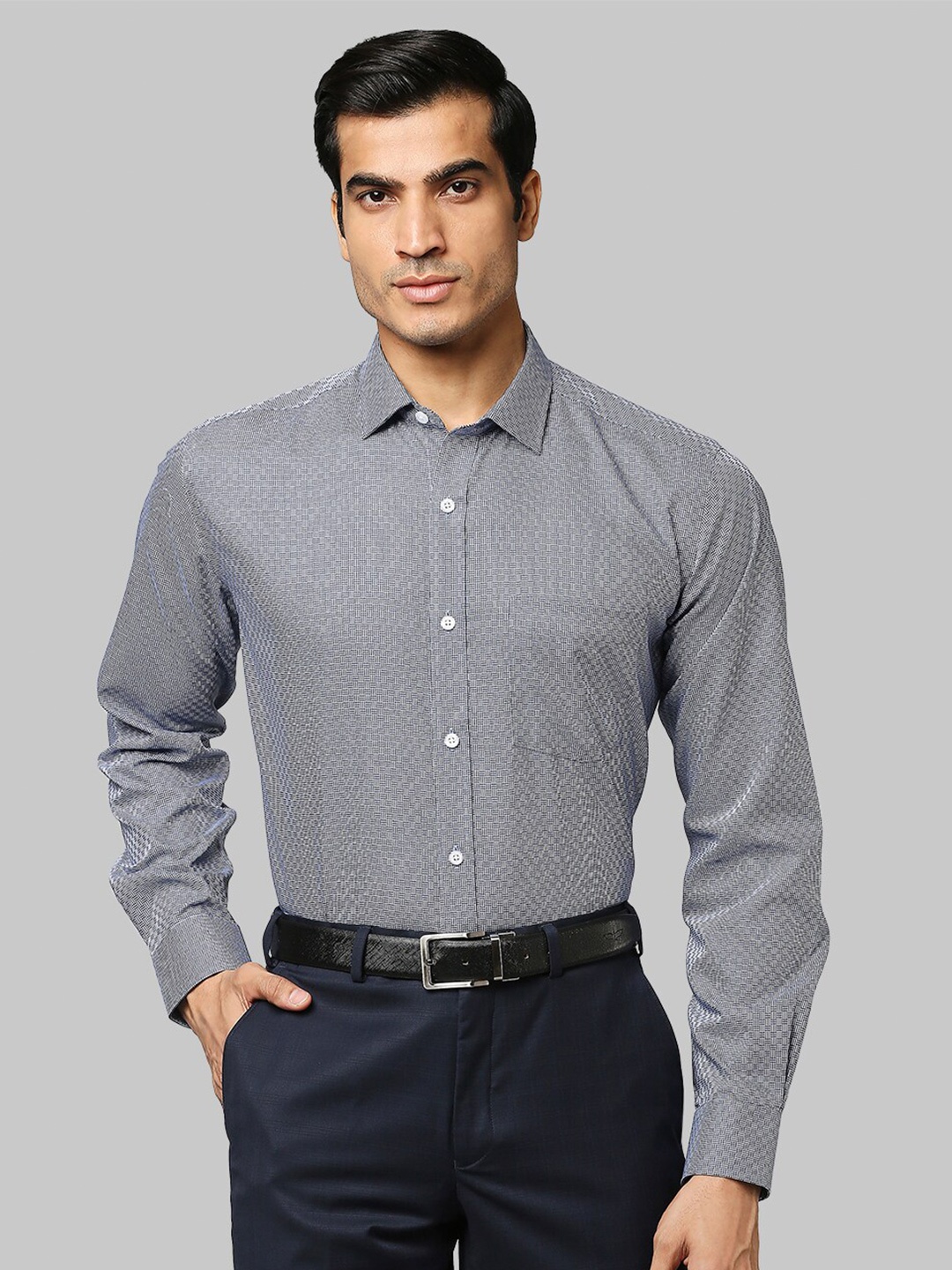 

Park Avenue Men Grey Printed Casual Shirt