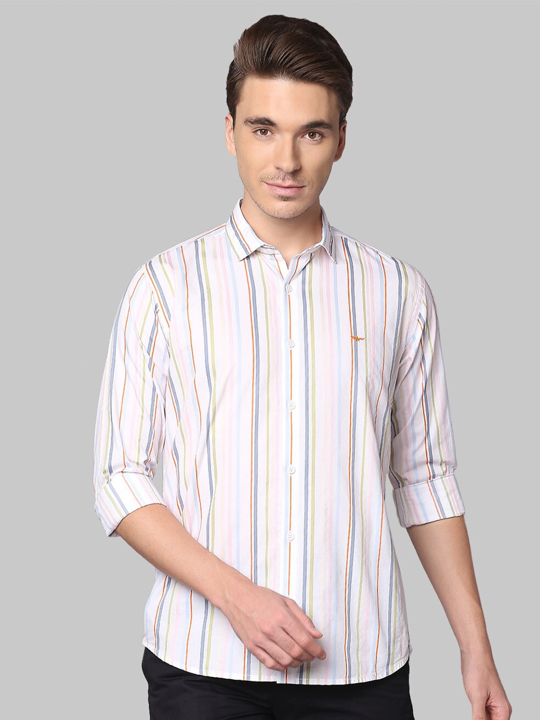 

Park Avenue Men White Slim Fit Striped Casual Shirt