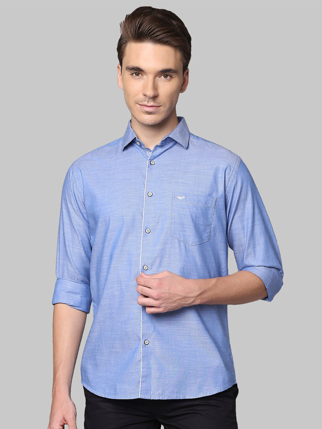 

Park Avenue Men Blue Solid Cotton Slim Fit Casual Shirt