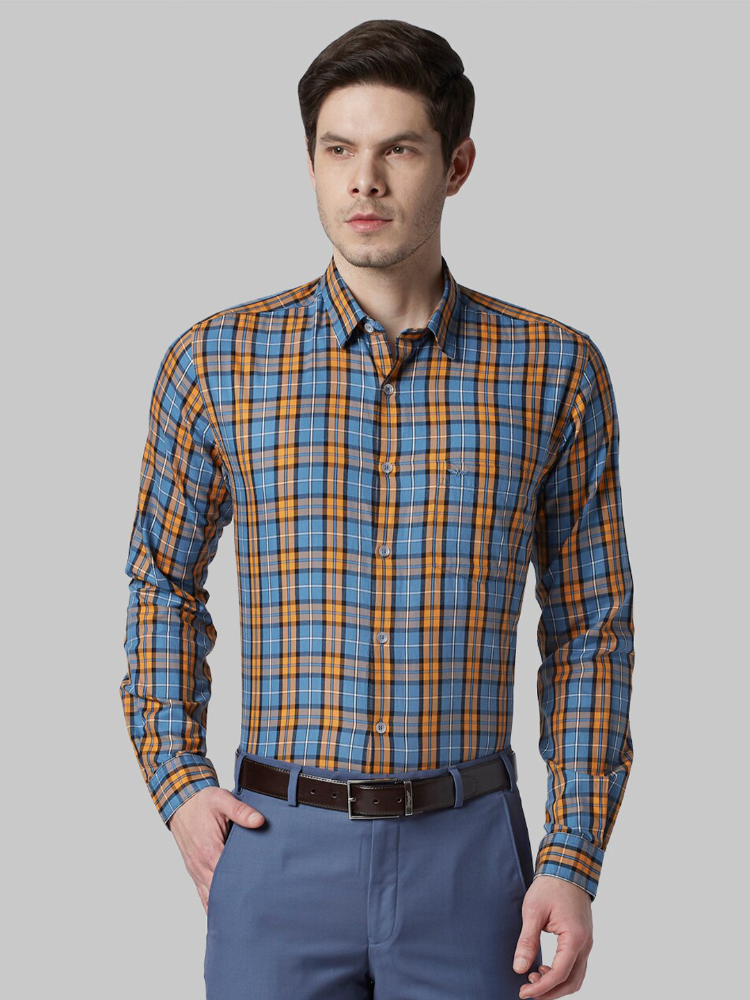 

Park Avenue Men Orange Slim Fit Checked Casual Shirt