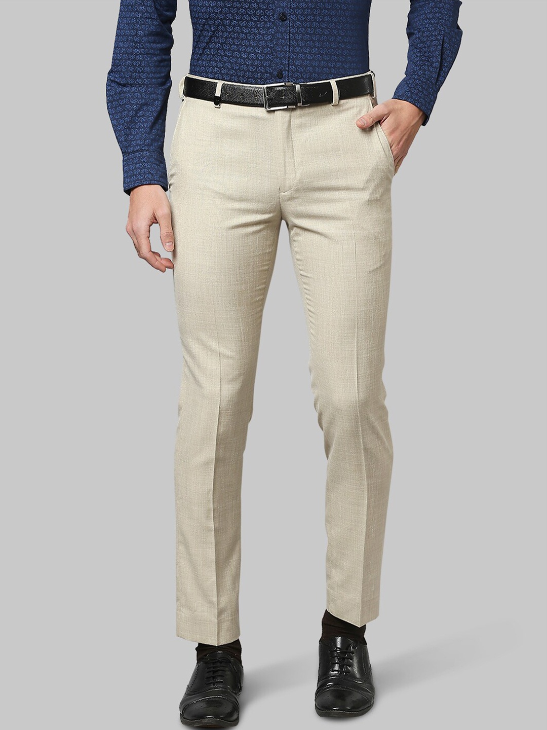 

Park Avenue Men Beige Slim Fit Formal Trousers