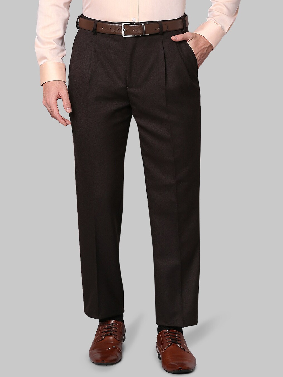 

Park Avenue Men Brown Solid Trousers