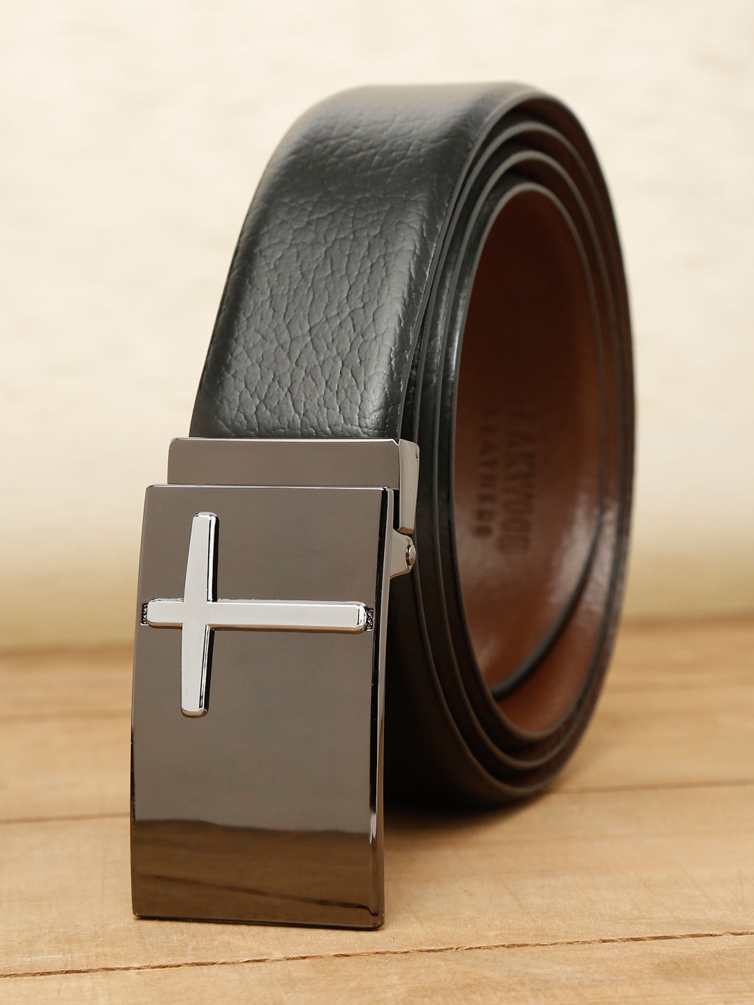 

Teakwood Leathers Men Black Belts