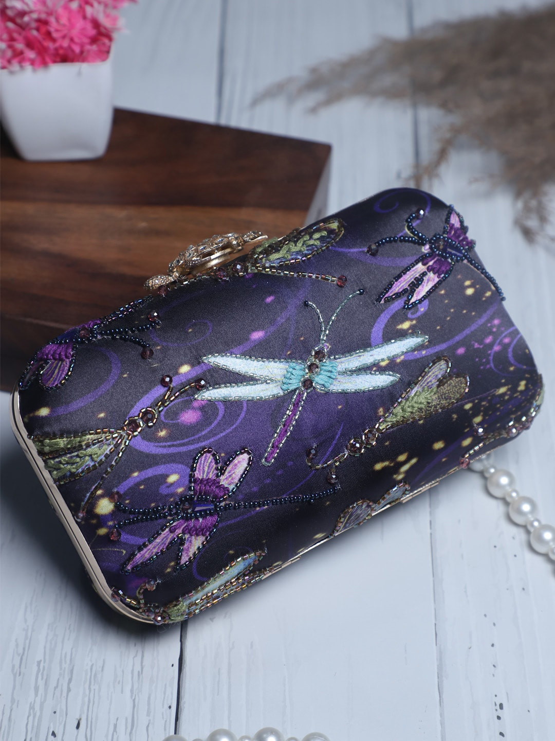 

Swisni Purple & Blue Embroidered Box Clutch