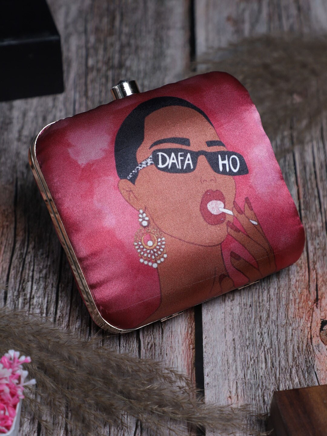 

Swisni Pink & Brown Printed Box Clutch