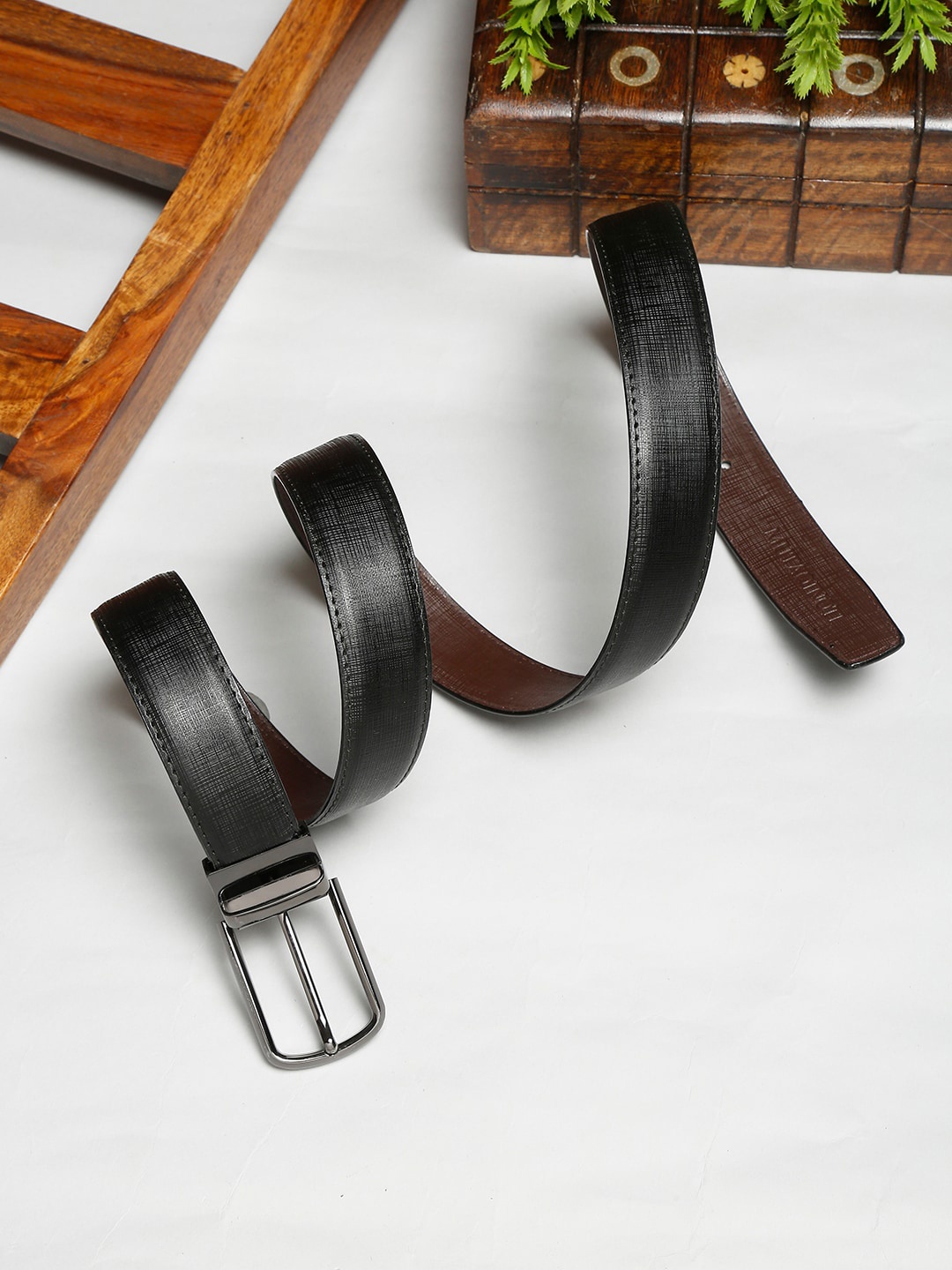 

MUTAQINOTI Men Black Textured PU Formal Reversible Belt