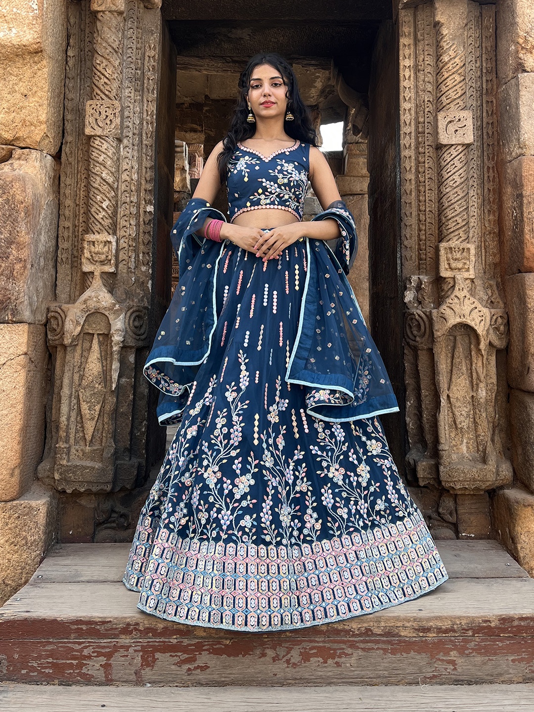 

panchhi Teal Embellished Sequinned Semi-Stitched Lehenga & Unstitched Blouse With Dupatta