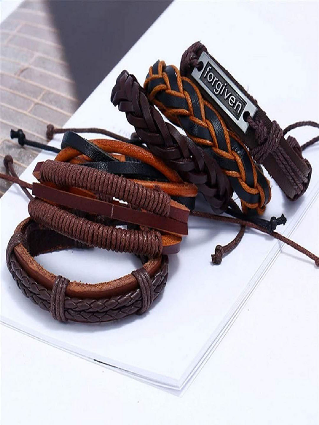 

UNIVERSITY TRENDZ Unisex Set of 6 Brown & Orange Leather Multistrand Bracelet