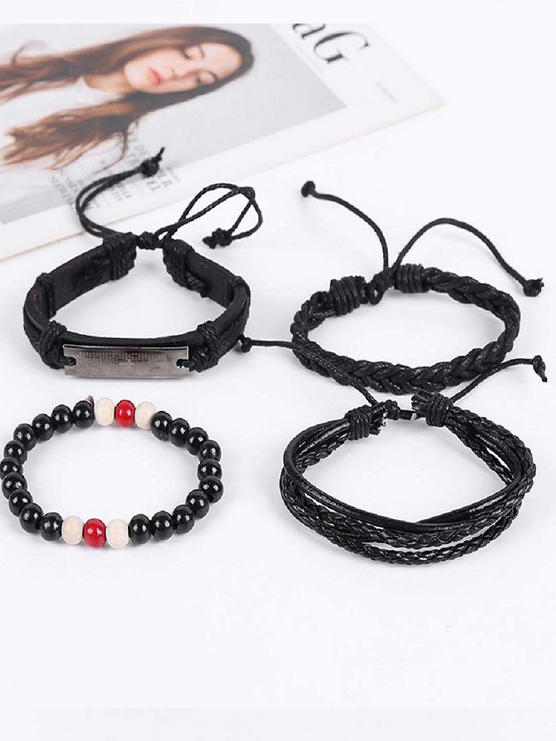 

UNIVERSITY TRENDZ Unisex Black Bracelet