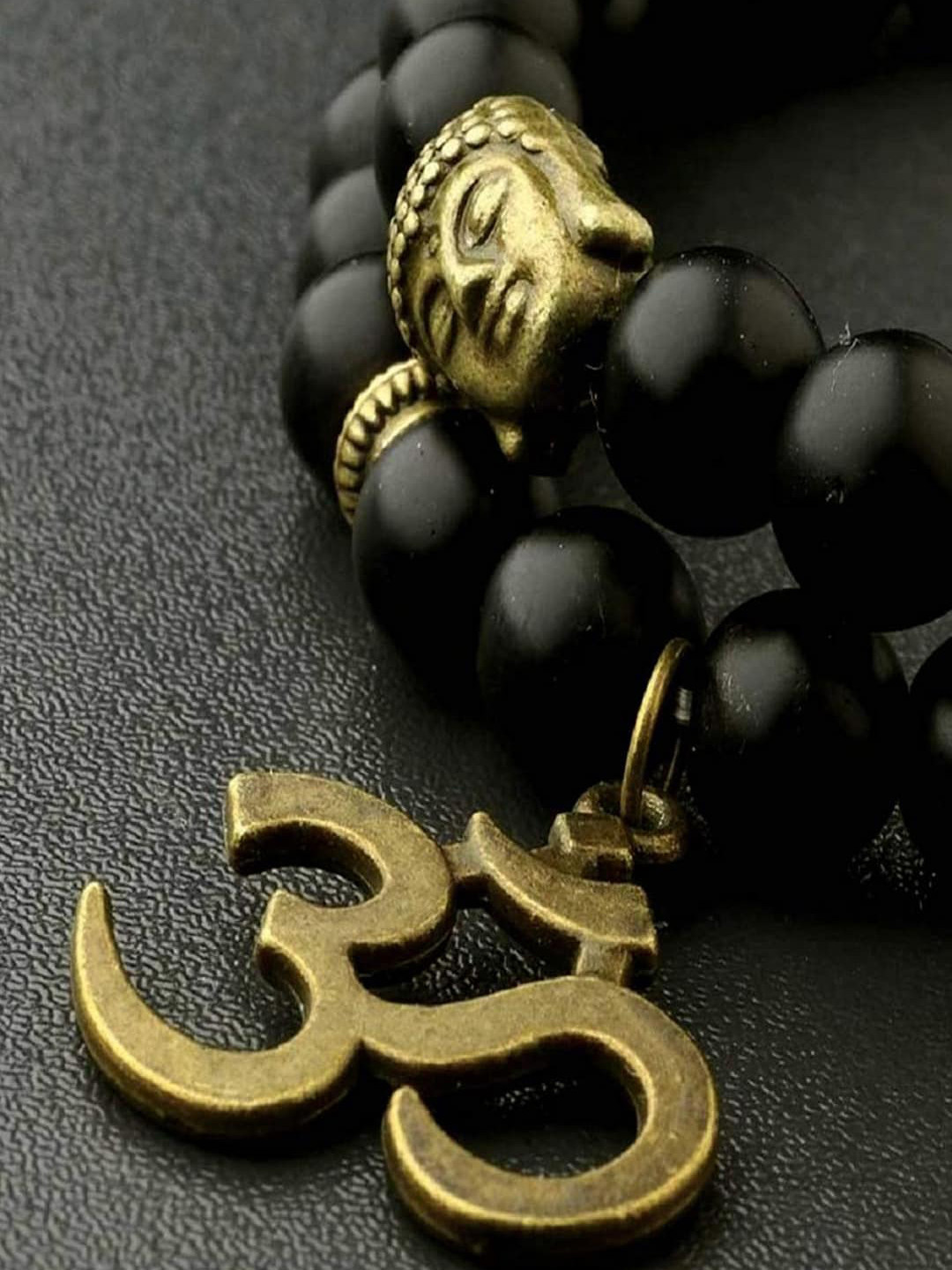 

UNIVERSITY TRENDZ Unisex 2 Black & Gold-Toned Cobalt Chrome Onyx Bracelet