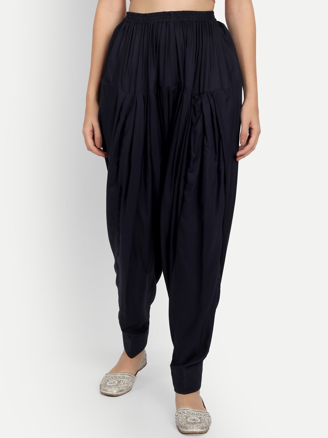 

APELLA Women Navy Blue Solid Loose-Fit Salwar