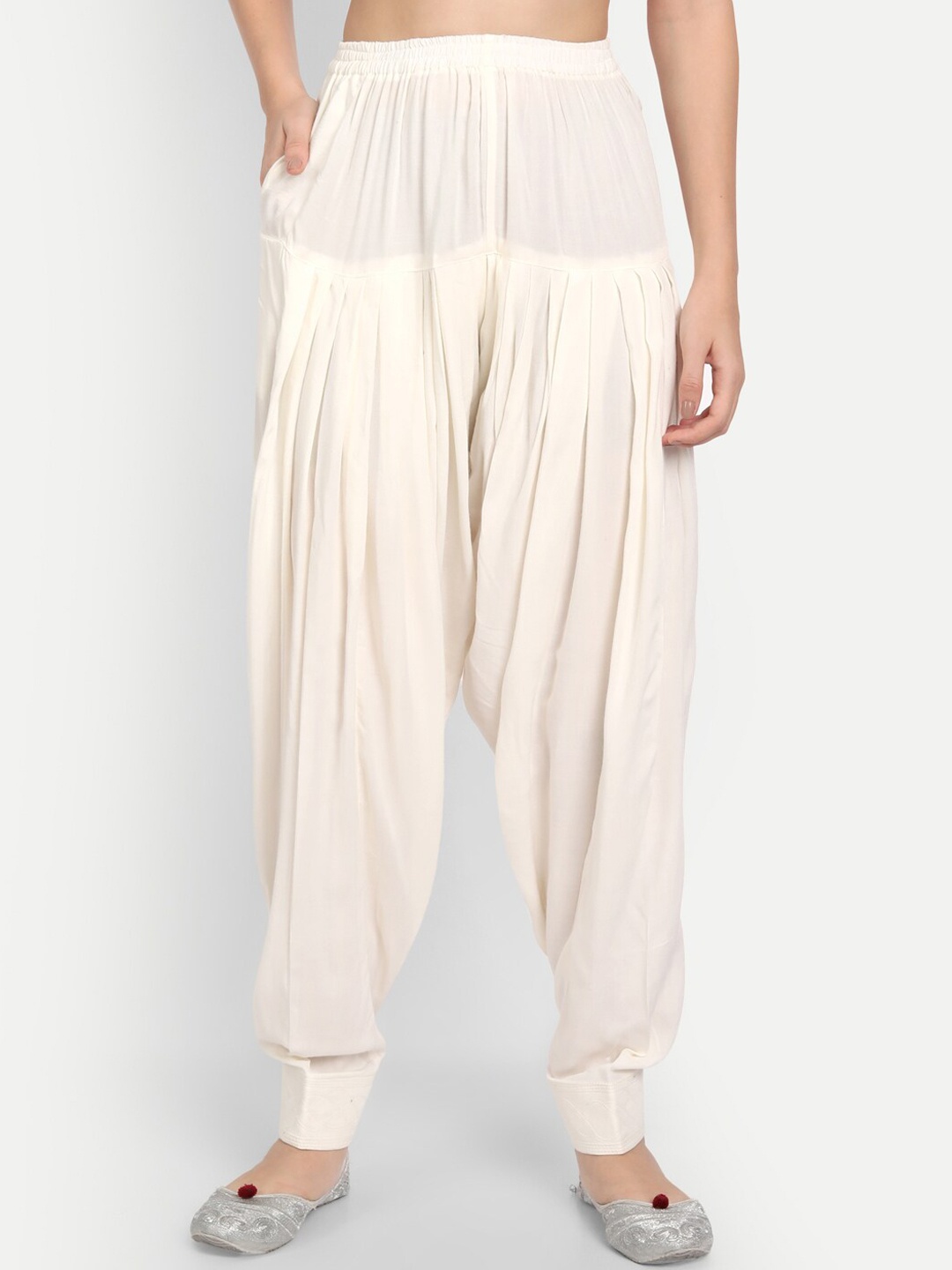 

APELLA Plus Size Women Off White Solid Loose-Fit Salwar