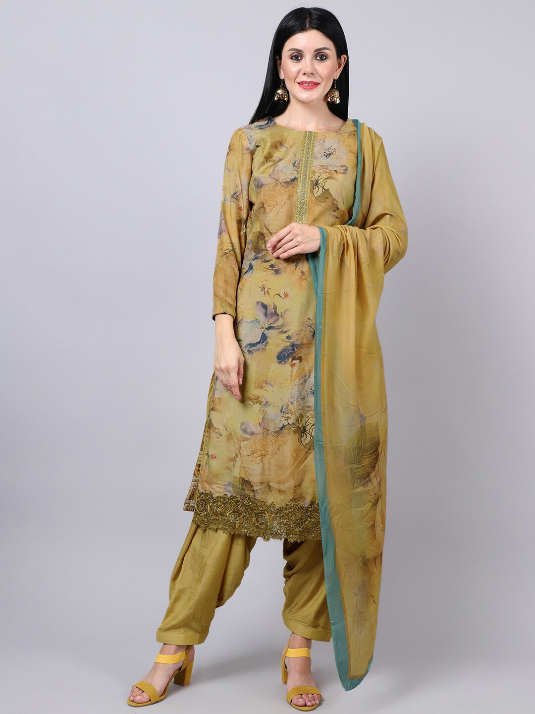 

Stylee LIFESTYLE Gold-Toned & Green Embroidered Pure Silk Unstitched Dress Material