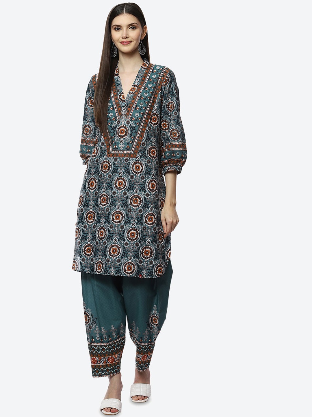 

Biba Women Green Ethnic Motifs Printed Kurta with Salwar