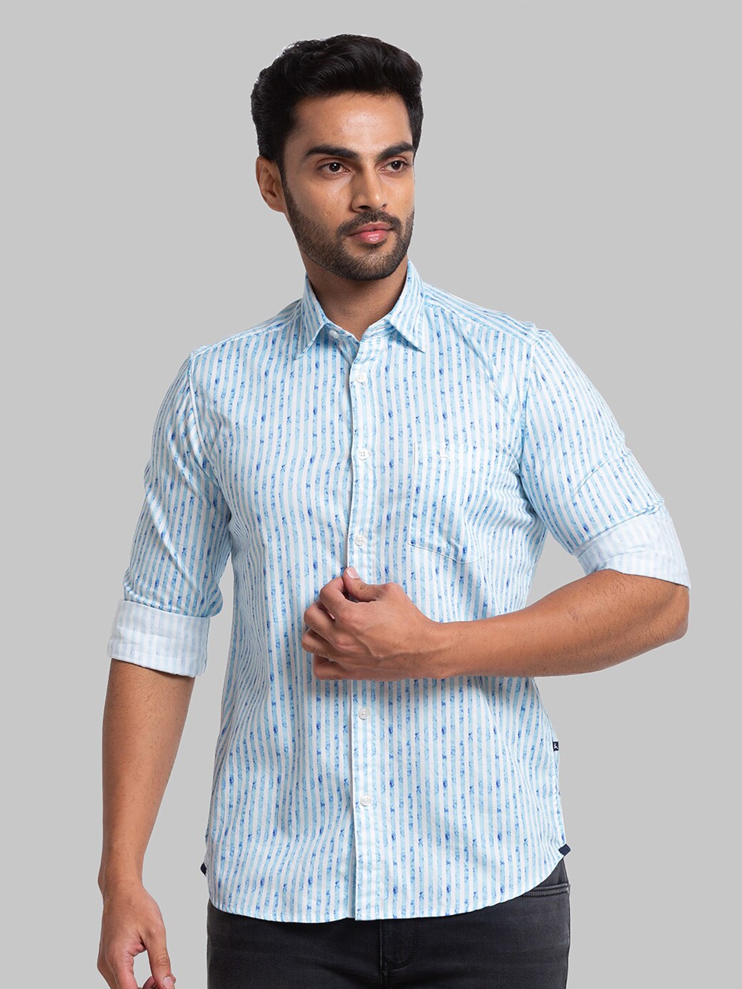 

Parx Men Blue Slim Fit Printed Casual Shirt