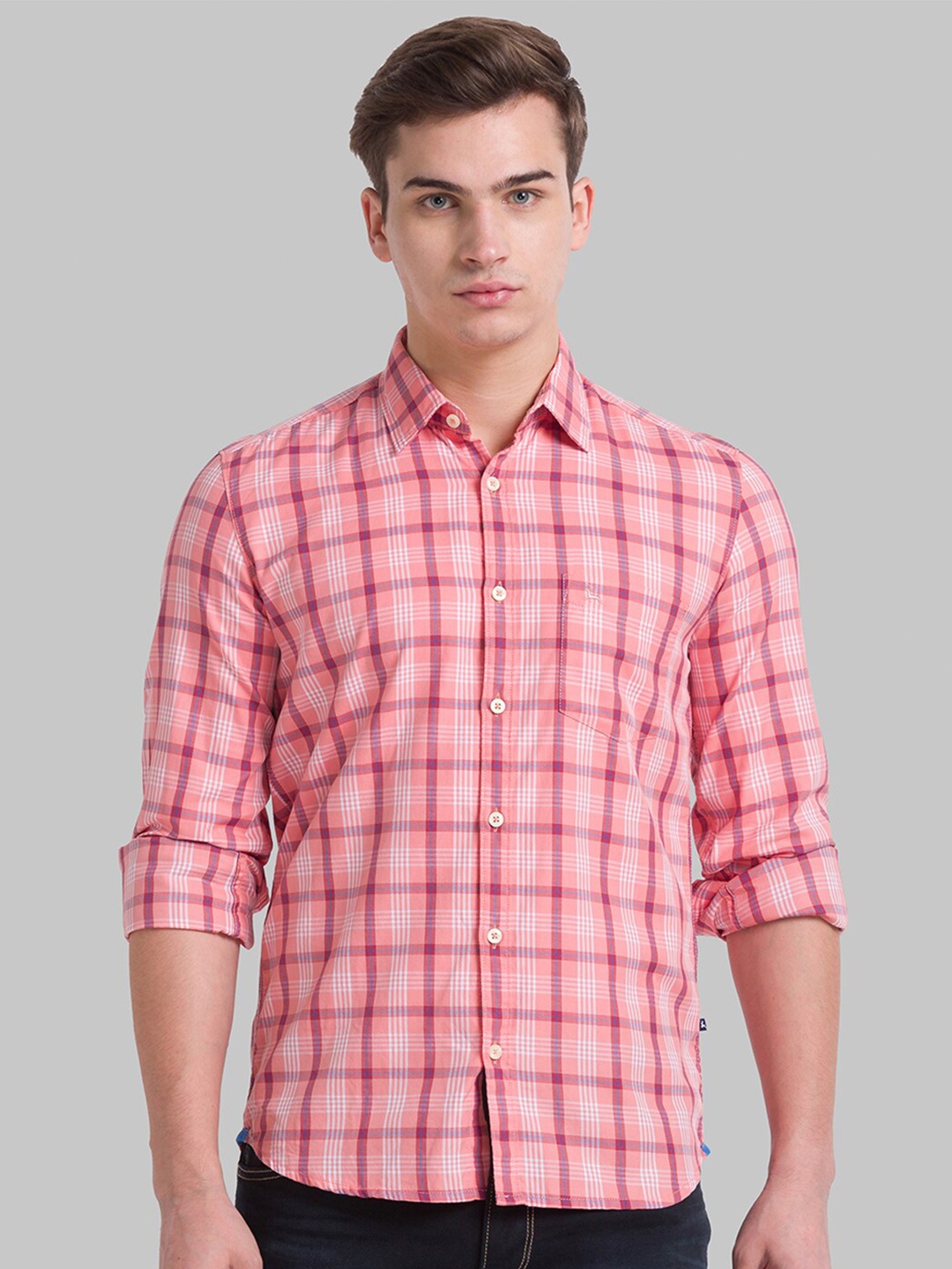 

Parx Men Red Slim Fit Checked Casual Shirt