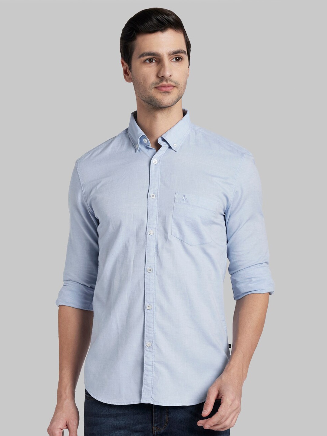 

Parx Men Blue Slim Fit Checked Casual Shirt