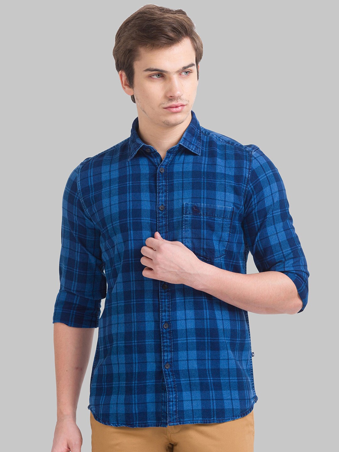 

Parx Men Blue Slim Fit Tartan Checks Checked Casual Shirt