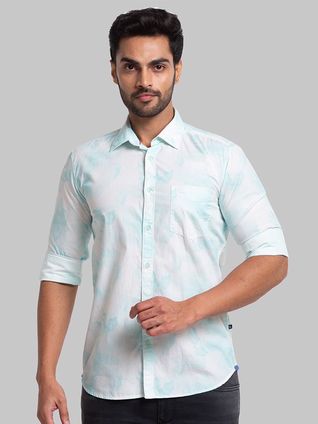 

Parx Men Green Slim Fit Printed Casual Shirt