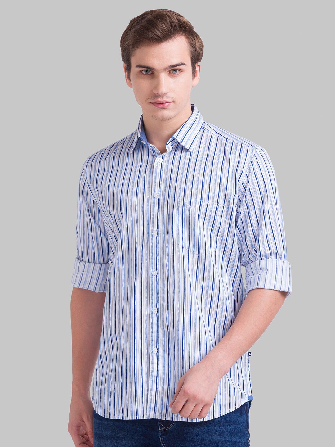 

Parx Men Blue Slim Fit Striped Casual Shirt