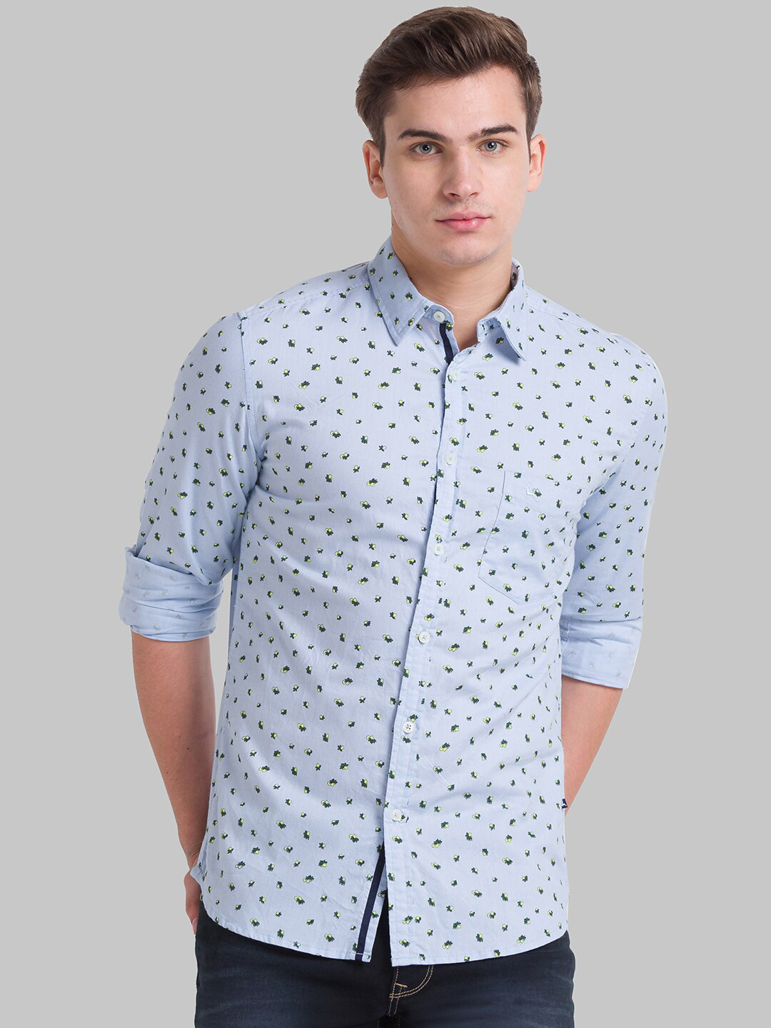 

Parx Men Blue Slim Fit Floral Printed Casual Shirt