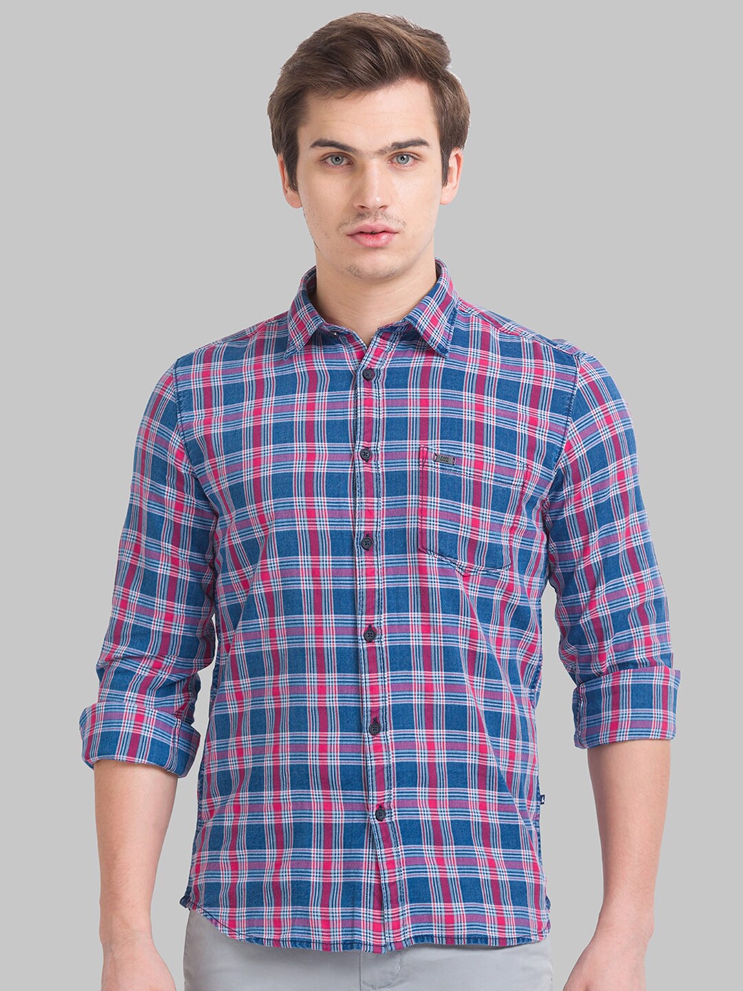

Parx Men Red Slim Fit Tartan Checks Checked Casual Shirt