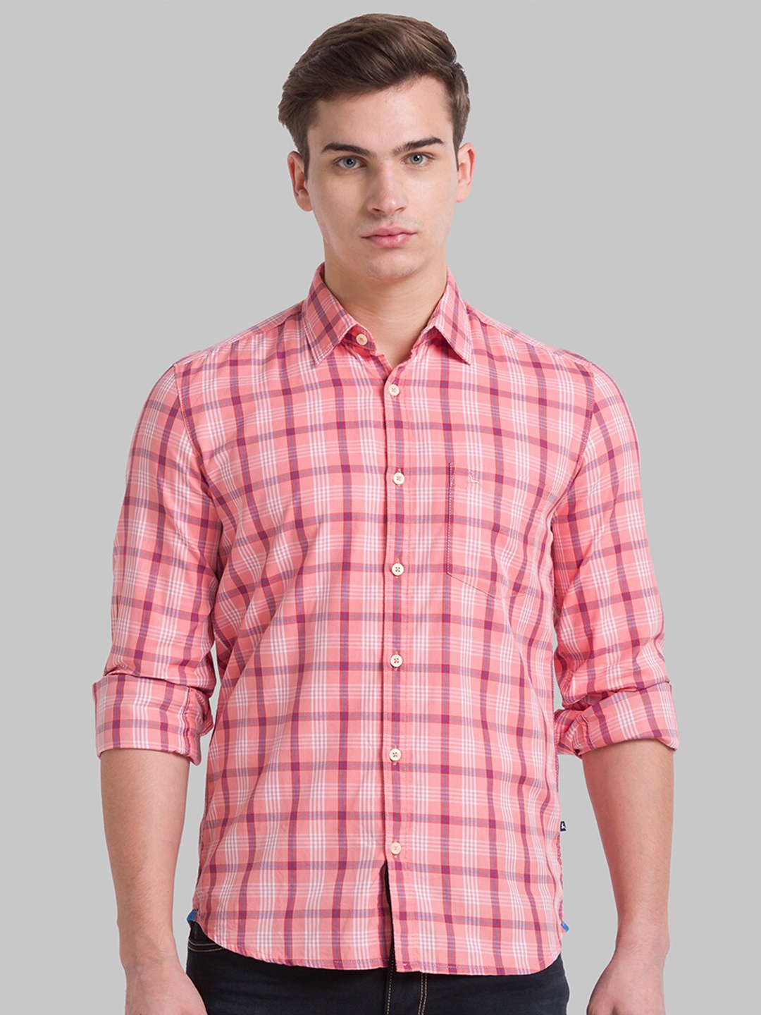 

Parx Men Red Slim Fit Checked Casual Shirt