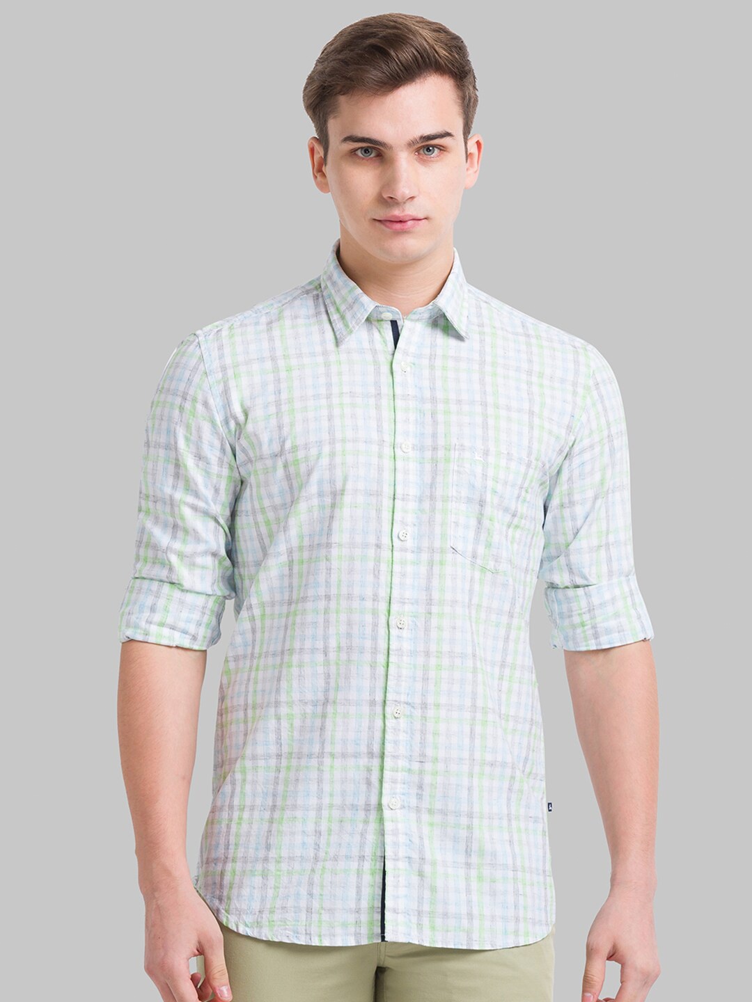 

Parx Men Green Slim Fit Checked Casual Shirt