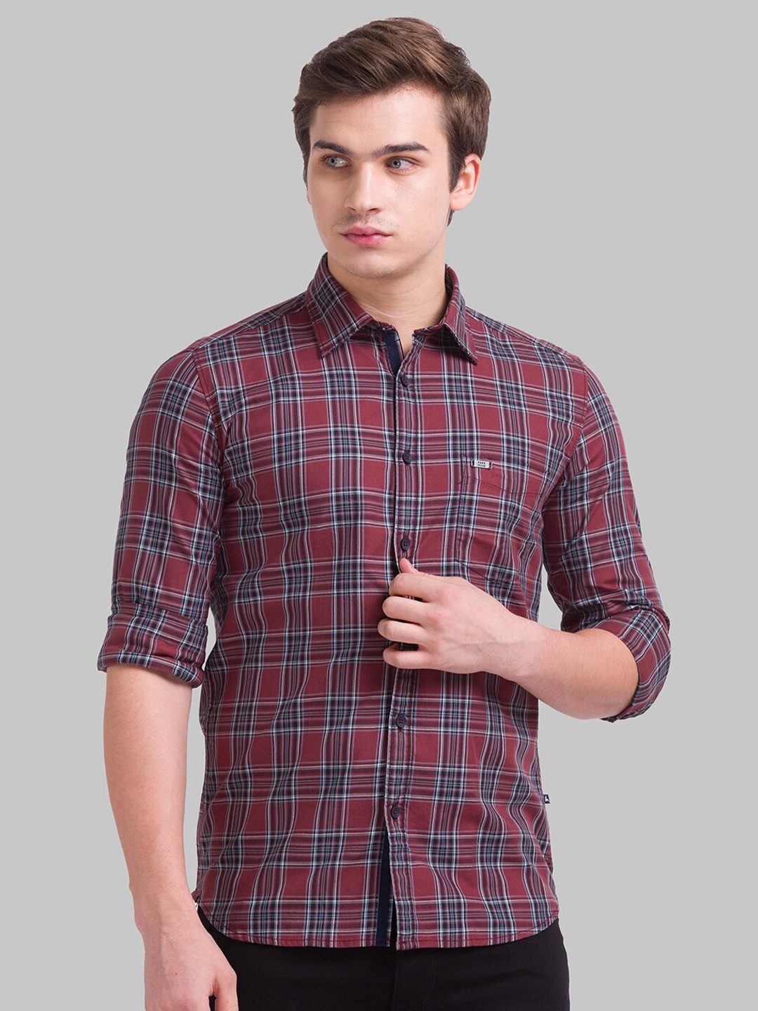 

Parx Men Brown Slim Fit Tartan Checks Checked Casual Shirt