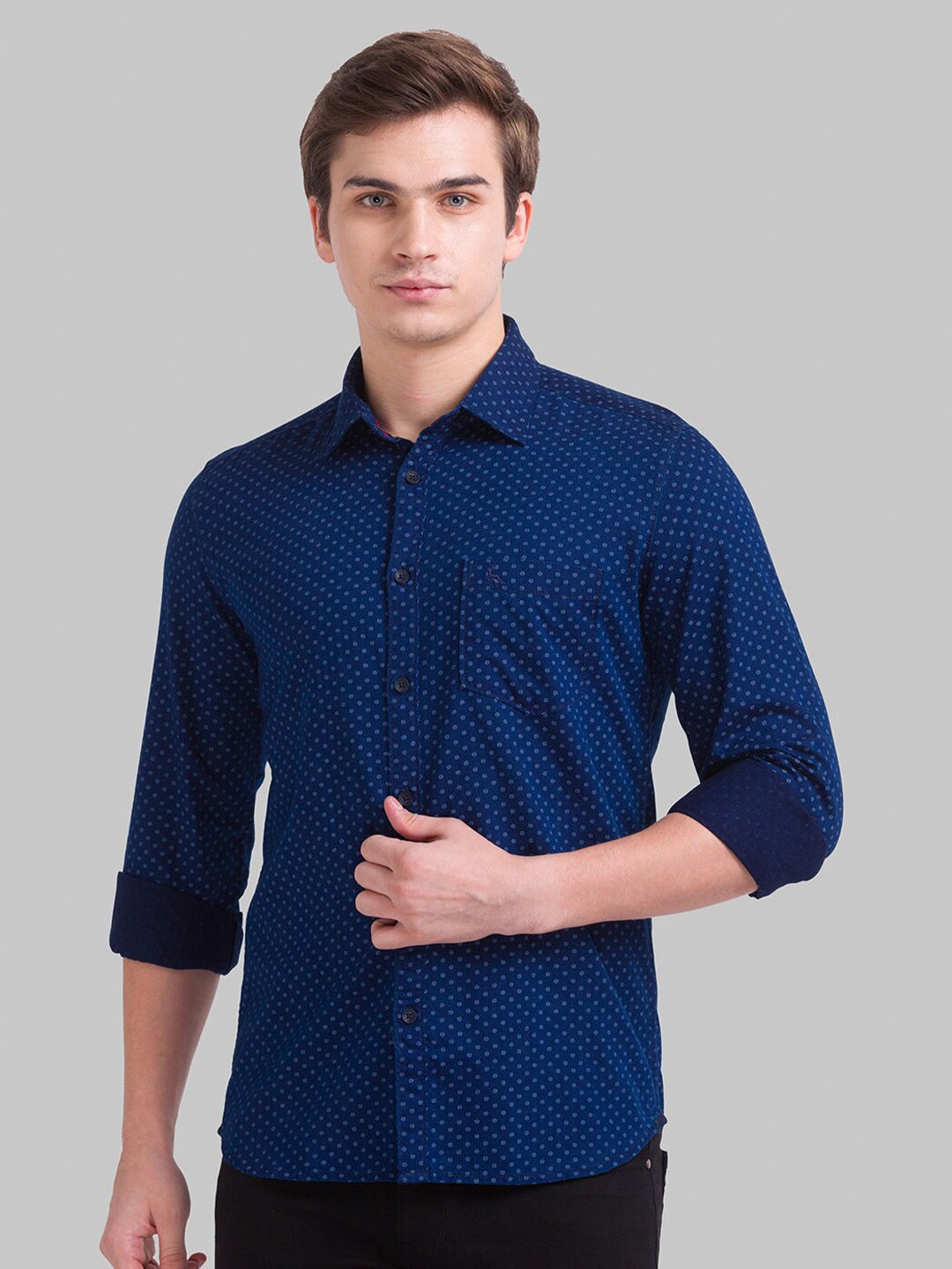 

Parx Men Blue Slim Fit Printed Casual Shirt