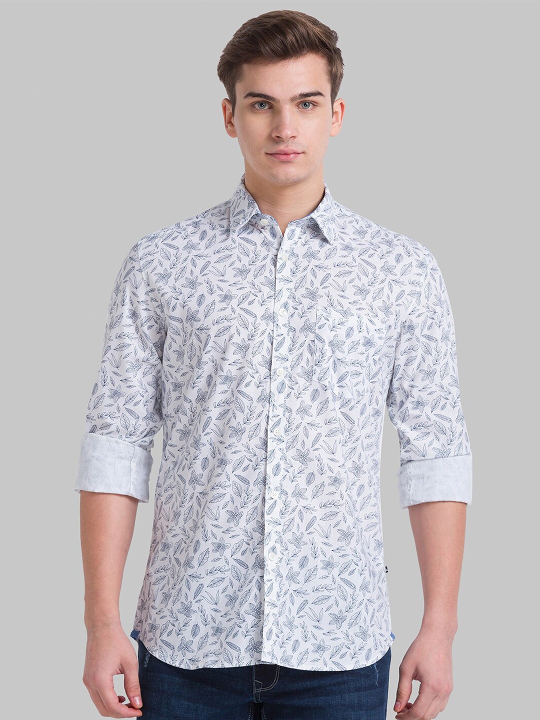 

Parx Men White Slim Fit Floral Printed Casual Shirt