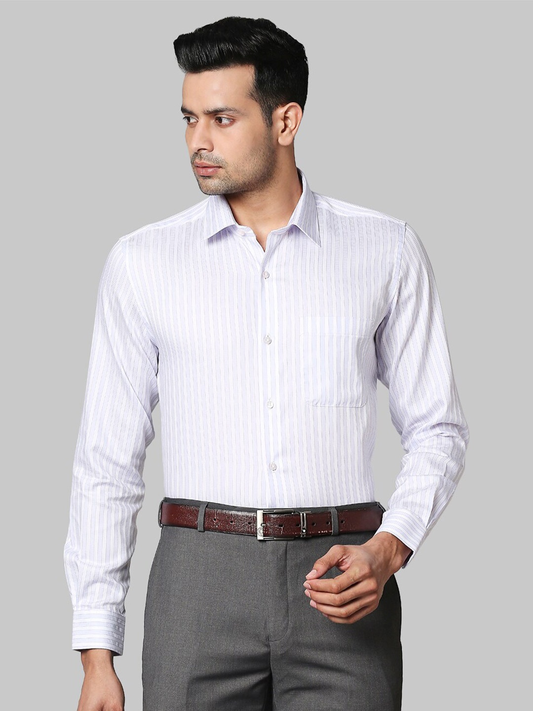 

Raymond Men Regular Fit Striped Cotton Formal Shirt, Off white