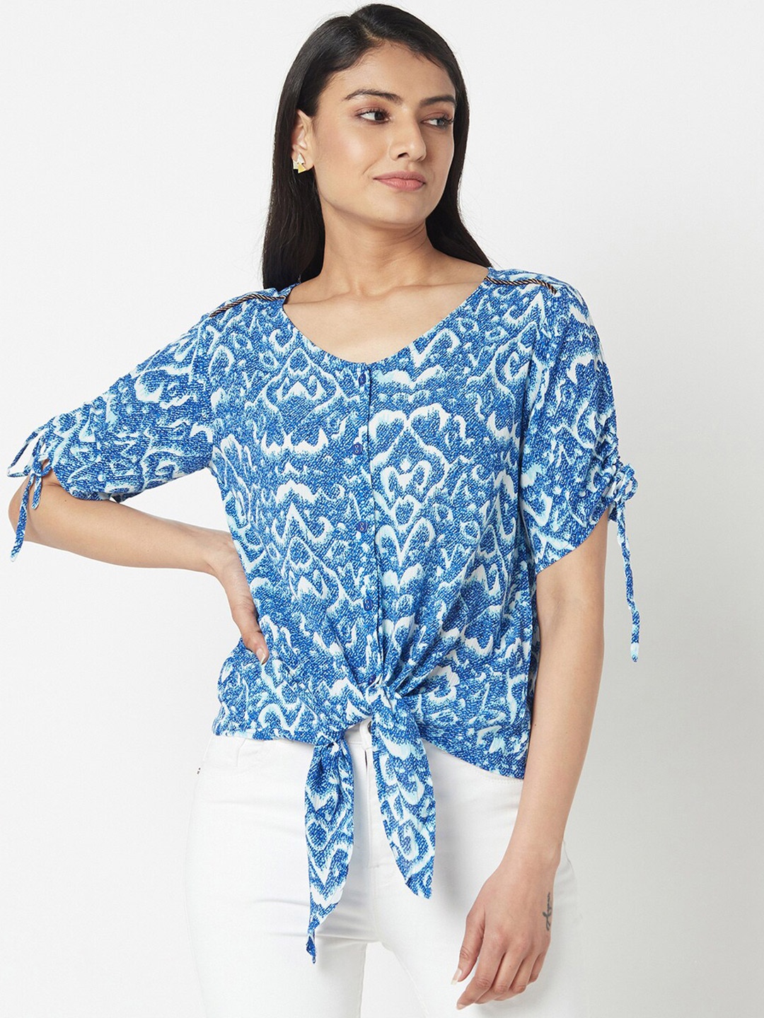 

Miss Grace Blue & White Print Cinched Waist Top