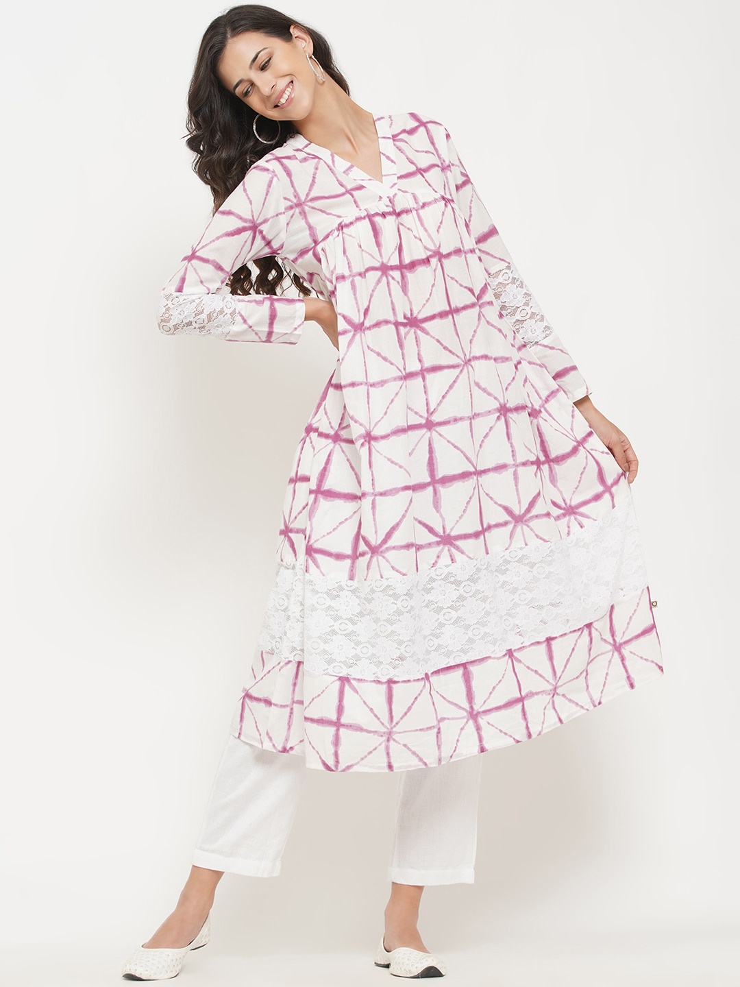 

FABNEST Women Purple & White Printed Empire Cotton Kurta with Trouser