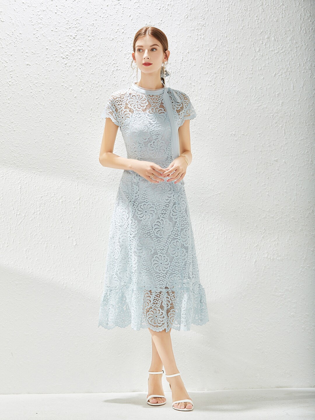 

JC Collection Women Blue Tie-Up Neck Midi Dress