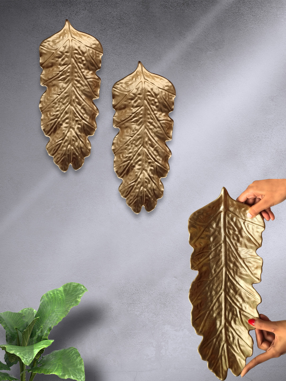 

Art Street Set of 3 Gold-Toned Carved Feather Wall Hangings