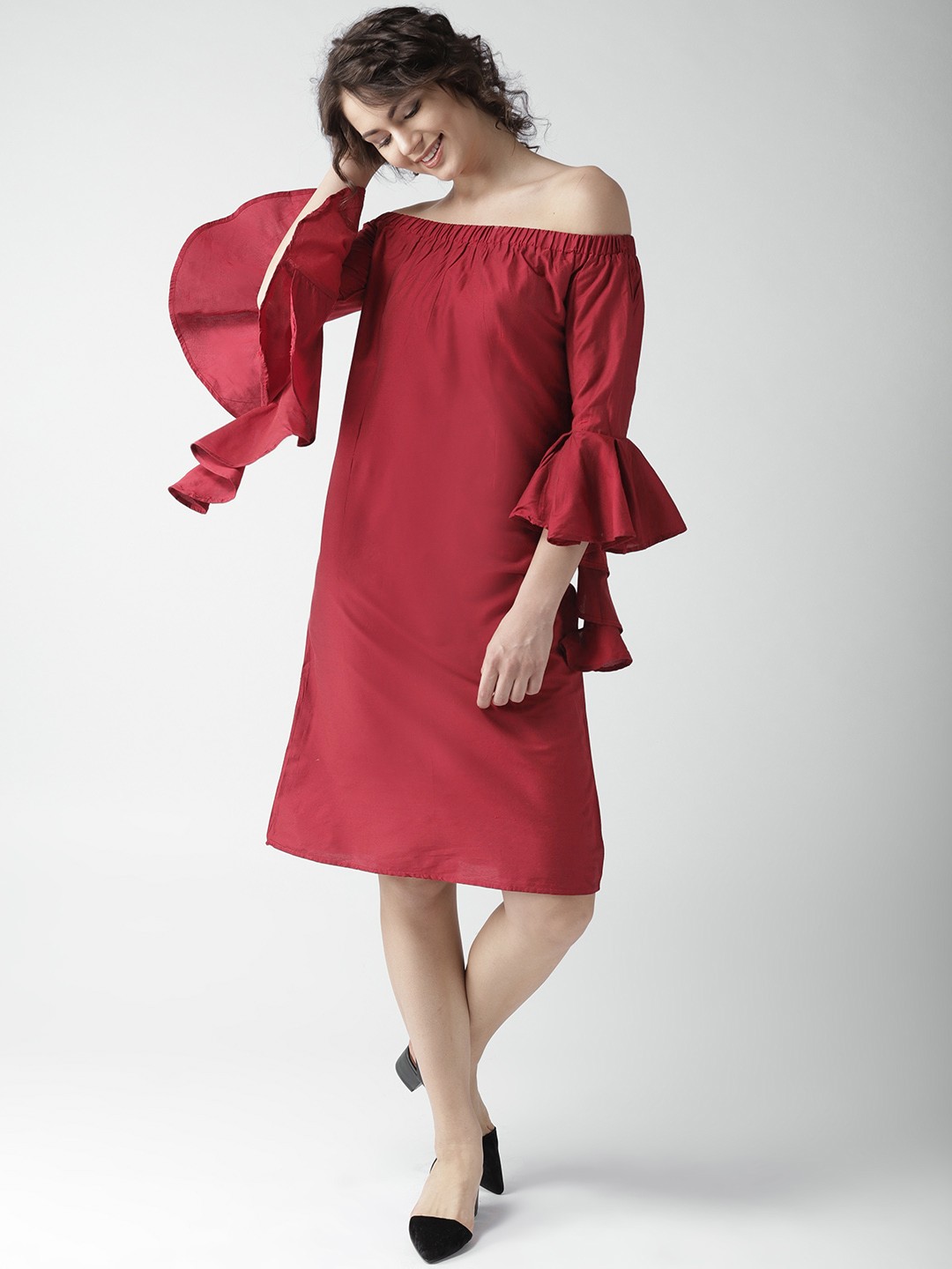 

Style Quotient by Noi Women Red Solid Off-Shoulder A-Line Dress
