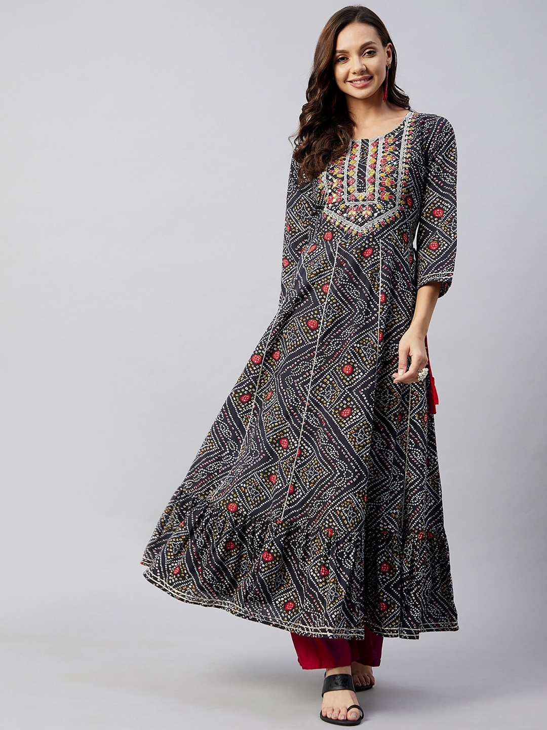 

InWeave Women Black Bandhani Printed Thread Work Anarkali Kurta